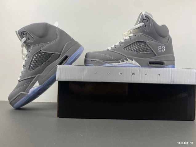 Rep TB Grey Jordan Air Retro Wolf 136027-005 5 0720